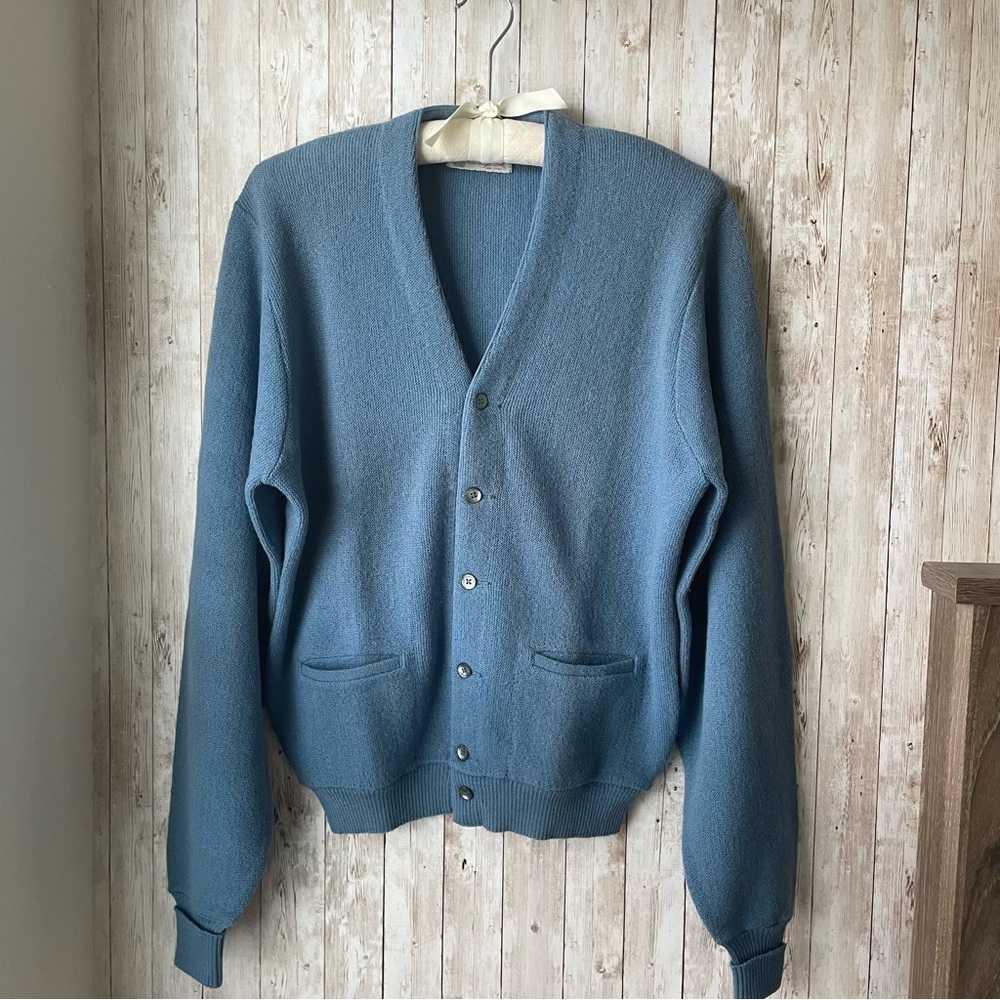 Vintage Towne and King California Wool Cardigan Sky Blue Size Medium